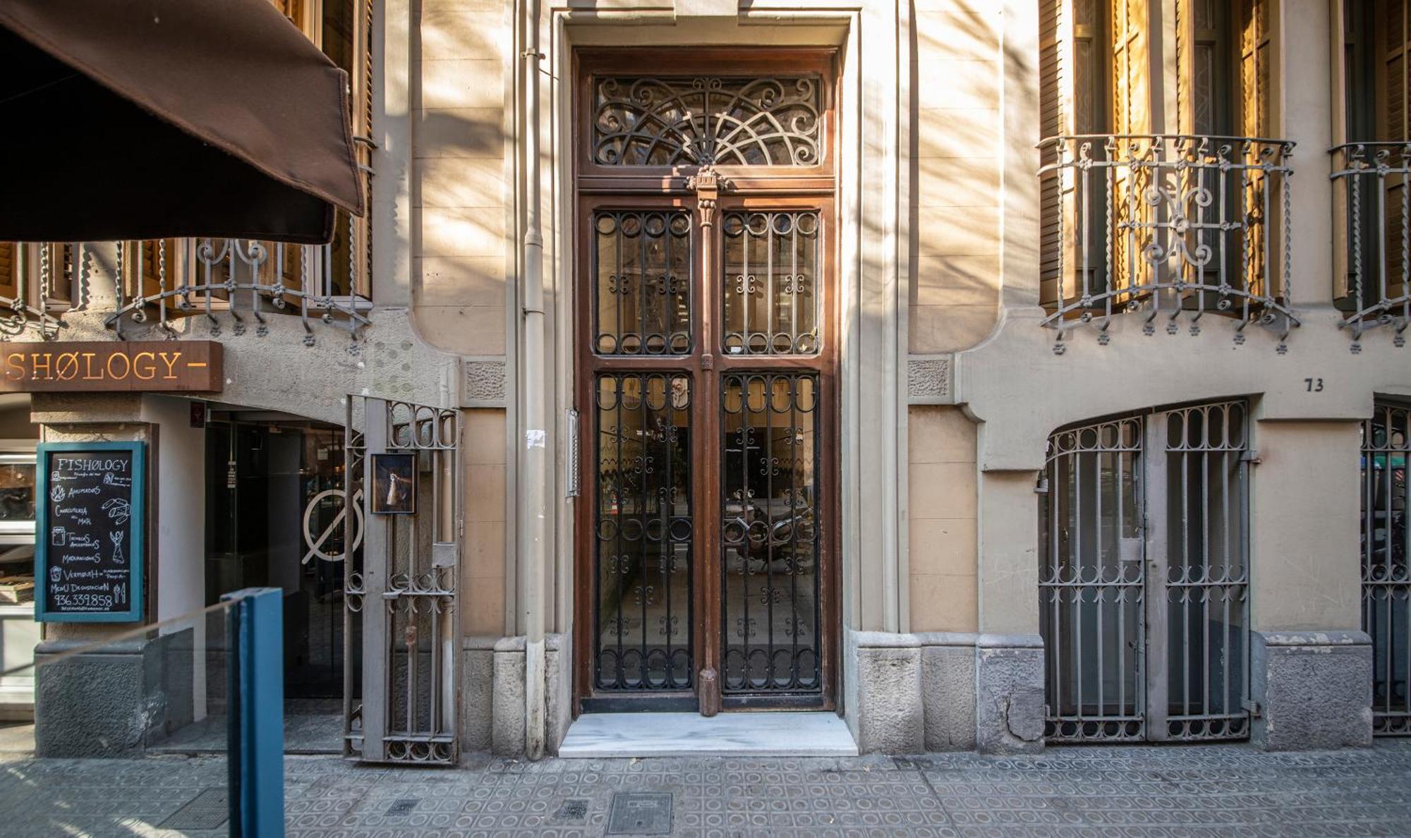 De Cuatro En Carrer Diputacio